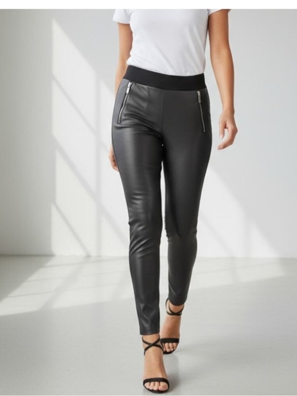 Michael knows leggings